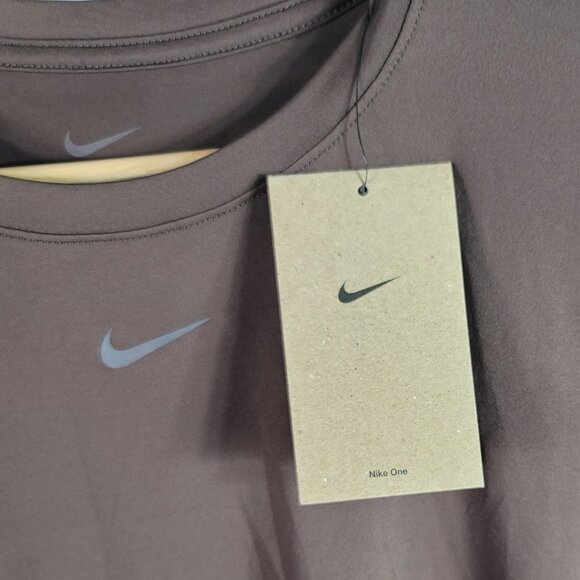 Nike One Dri-Fit Training Top Brown Small Short Sleeve Logo Moisture Wicking NWT - Picture 6 of 9